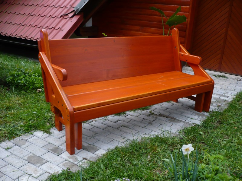 Klop za počitek in piknik garnitura v enem.
